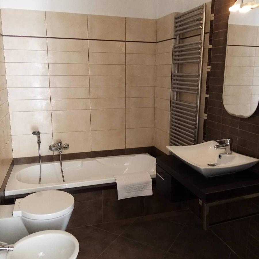 레체 Dimora Storica Le Perle B&B 외부 사진